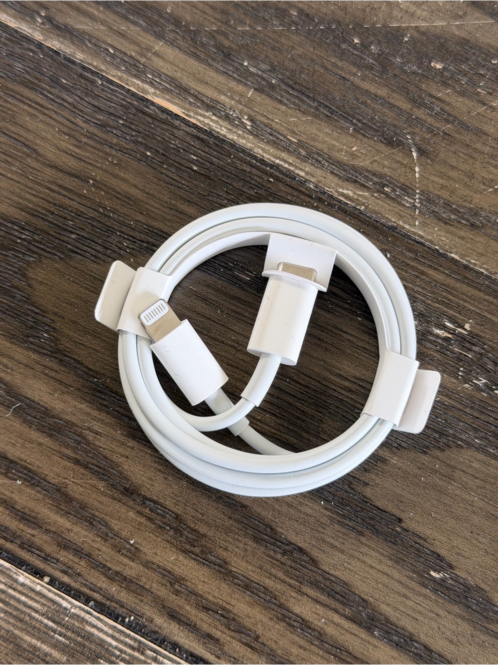 Genuine Apple USB-C to Lightning Charging Cable 1M – New